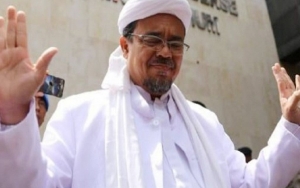 Hadiri Acara Maulid Nabi Bersama Wagub DKI, Habib Rizieq Doakan Corona Segera Diangkat