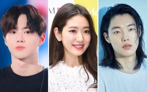 Suho EXO Hingga Park Shin Hye Beri Dukungan dan Hadiri Pameran Foto Ryu Jun Yeol