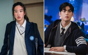 Moon Ga Young Tegur Cha Eunwoo Usai Lihat Wajah Berjerawatnya di BTS 'True Beauty'