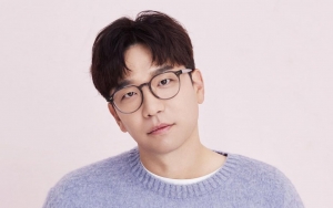 Lee Juck Ungkap Sang Putri Puji Dirinya Lebih Ganteng Ketimbang Member BTS