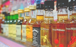 Kriminolog Bantah Alkohol Picu Angka Kriminalitas Tinggi: Lebih Karena Faktor Ekonomi