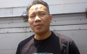 Begini Reaksi Vicky Prasetyo Saat Dibanding-Bandingkan Dengan Deddy Corbuzier