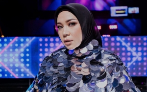 Melly Goeslaw Kenang Punya Janji Penting Ke Nike Ardilla Sebelum Meninggal