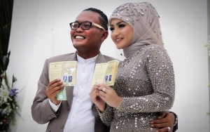 Penampilan Nathalie Holscher Saat Nikah Dengan Sule Kena Kritik, Gaya Hijab Dinilai Jadul Banget