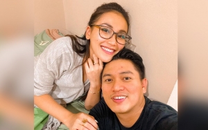 Malu-Malu Peluk Ayu Ting Ting, Sifat Asli Adit 'Oppa Korea' Dibongkar Fans