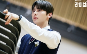 Hwang Minhyun Antusias Debut Drama Lewat 'Live On', Akui Belajar Bahasa Gaul Karena Hal Ini