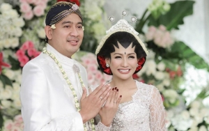 Tata Janeeta Mulai Tak Segan Pajang Foto Bareng Brotoseno, Beber Sederet Kemiripan Bikin Takjub