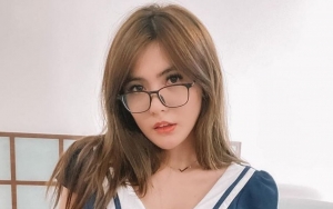 Angela Lee Pamer Momen Manja Dengan Suami Di Ranjang, Begini Reaksi Ikut Disentil Video '19 Detik'