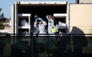 Kekurangan SDM, Kota di Texas AS Kerahkan Tahanan Angkut Jenazah COVID-19