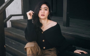 Pakai Gaun Tidur, Potret Cantik Febby Rastanty Pamer Muka Bantal Bikin Gak Kedip