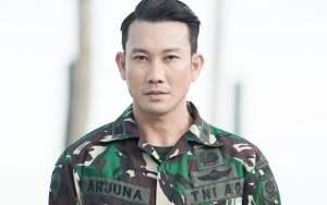 Denny Sumargo Perdana Kenalkan Sosok Calon Istri, Momen Nembak Tapi Sempat Tak Diterima Terungkap