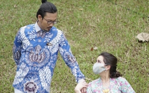 Mertua Tak Hadiri Pernikahan, Disebut Sempat Takut pada Denny Sumargo