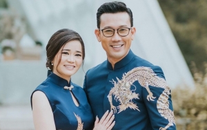 Akhirnya Dibagikan, Intip 9 Potret Pernikahan Denny Sumargo dan Olivia Allan