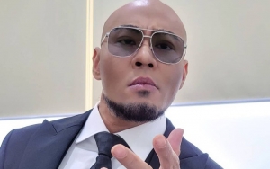 Deddy Corbuzier Sempat Stres Saat Pertama Kali Cukur Rambut, Ini Alasannya Terus Tampil Botak