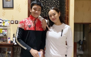 Azka Corbuzier Ogah Dikaitkan Dengan Asmara Kalina Oktarani dan Vicky Prasetyo, Ini Alasannya