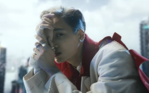 Kai Tampilkan Dance Seksi di MV 'Mmmh', Diduga Beri Spoiler Comeback Member EXO Berikutnya