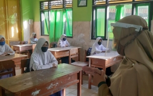 179 Siswa SMK di Jateng Positif COVID-19, Berawal Dari 8 Orang Batuk dan Anosmia