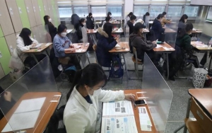 Korea Selatan Was-was Ujian Nasional Jadi Klaster COVID-19 Baru