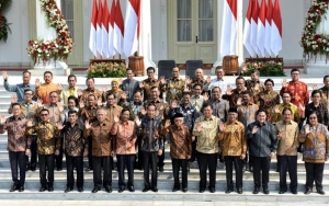 2 Menteri Jokowi Jadi Tersangka Dugaan Korupsi, Pengamat: Reshuffle Menjadi Sebuah Keniscayaan