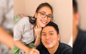 Ayu Ting Ting Dikabarkan Inginkan Pernikahan Mewah dari Adit Jayusman, Sang Ibu Buka Suara