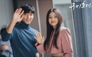 Uwu di 'Tale Of The Nine Tailed', Hwang Hee Ngaku Gugup Saat Syuting Ciuman dengan Kim Yong Ji