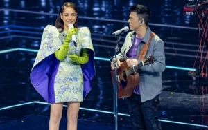 Peramal Nyai Kidul Komentari Foto BCL Senyum Cantik Bahagia, Nama Ariel Kembali Terseret