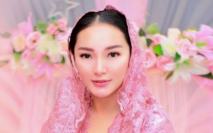 Zaskia Gotik Mendadak Ungkit 'Selingkuh-Masa Lalu' Usai Diramal Nasib Pernikahan Tak Sesuai Harapan
