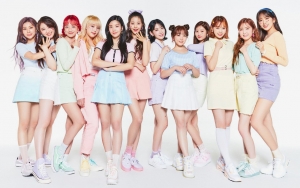 IZ*ONE Tampilkan Koreografi Dinamis 'Panorama' Dalam MV Versi Performance Baru