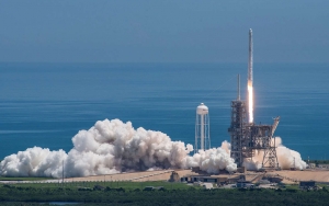 Lirik Bos Tesla, Terungkap Alasan RI 'Pede' Ajukan Diri Jadi Tempat Peluncuran SpaceX