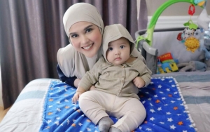 Cut Meyriska Ngamuk Aksi Putranya Mainan Kue Disebut Mubazir, Tegaskan Hal Ini