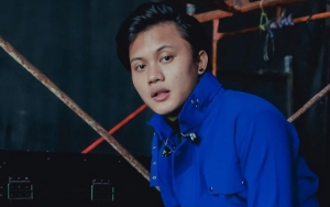 Rizky Febian Rilis MV 'Ku Rindu Ibu', Ungkapan Rasa Kehilangan Terdalam Usai Kepergian Lina Zubaedah
