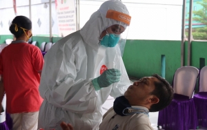 Cegah Antrean Mengular di Bandara-Stasiun, Penumpang Disarankan Rapid Antigen Via Faskes