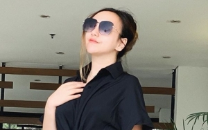 Foto Salmafina Sunan Umbar Aurat Ramai Dihujat, Beri Balasan Santai