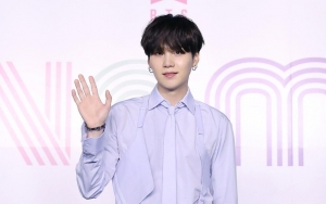 Masih Cedera, Suga BTS Dikonfirmasi Tetap Hadir Di Konser Akhir Tahun Big Hit Meski Tak Tampil