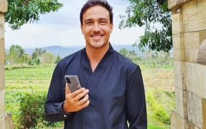 Hamish Daud Jalani Upacara Melaspas, Wajah 'Ngintip' Zalina hingga Agama Diperbincangkan