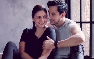 Pamer Momen Mesra Cium Darius, Donna Agnesia Beri Pesan Menyentuh Peringati Anniversary ke-14