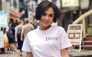 Gaya Rambut Kriwil Yuni Shara Bikin Salah Fokus, Terinspirasi Caca Handika?