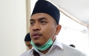 Kuasa Hukum Tak Akan Daftarkan Nama baru FPI ke Kemendagri: Buang-Buang Energi