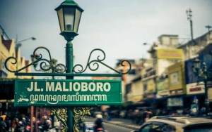 Berani Beda, Malioboro Batal Lockdown Saat Malam Tahun Baru Walau 'Dikepung' COVID-19