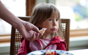 Anak Susah Makan Bikin Pusing? Ini 7 Trik Jitu yang Bisa Anda Lakukan Untuk Mengatasinya