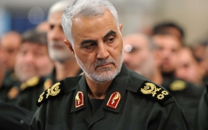 Peringati Setahun Kematian Qasem Soleimani, Warga Irak Kutuk AS
