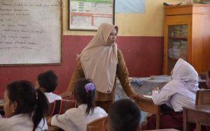 Geger Guru Direkrut Lewat PPPK, Ternyata Ini Bedanya dengan Honorer
