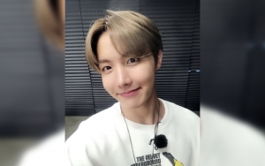 J-Hope BTS Lagi-Lagi Bikin Gemas dengan Foto-Foto 'Boyfriend Material' di Musim Dingin