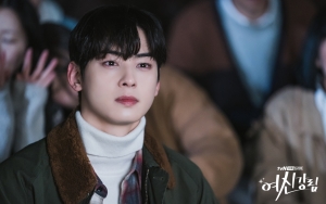 Merek Mahal, Gaya Busana Cha Eunwoo di 'True Beauty' Justru Tuai Kritikan