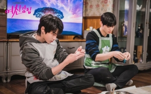 Cha Eunwoo dan Hwang In Yeop Saingan Rebut Hati Calon Mertua di 'True Beauty'