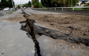 BNPB Laporkan 189 Korban Gempa Mamuju Luka Berat, Beberapa Wilayah Masih Padam Listrik