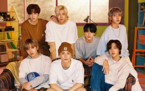 NCT Dream 'Tarung' di Atap Gedung Hingga Bikin Ngakak, Jisung 'Dihajar' Member Ini