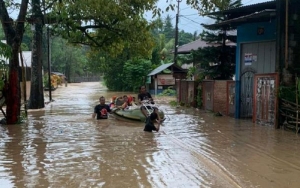 Manado Sulawesi Utara Dilanda Banjir dan Tanah Longsor, Lima Warga Dilaporkan Tewas