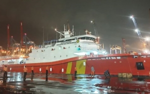 Cuaca Buruk, Kapal Basarnas dan Kemenhub Benturan di Lokasi Jatuhnya Sriwijaya Air SJ-182