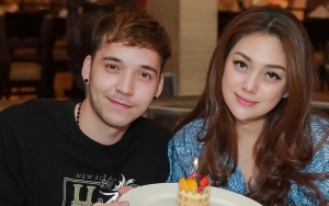 Pisah Rumah, Celine Pakai Lingerie Cantik Seksi Ngode Kangen Stefan William?